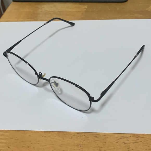 Round Lens Blue Light Blocking Glasses - Picture 3 of 3